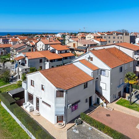 Biba Lux Apartment Porec Exterior photo