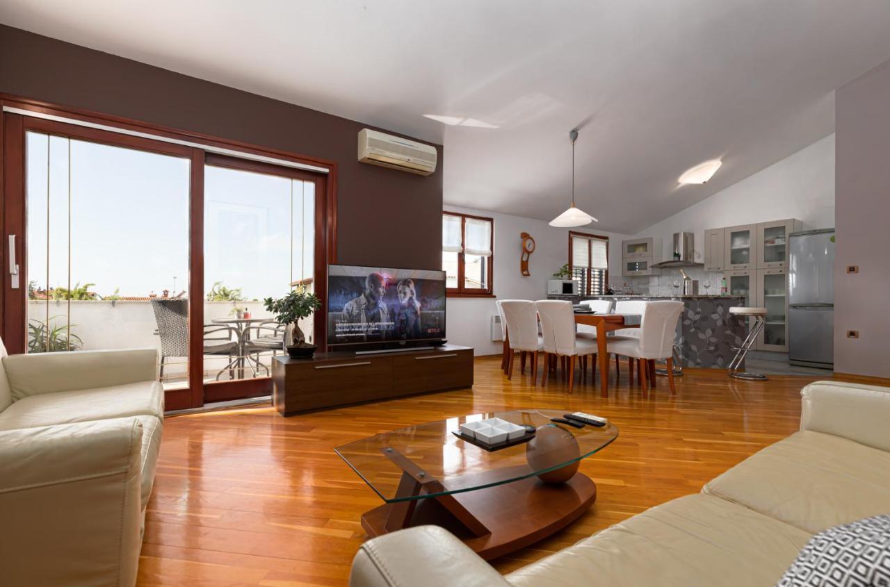 Biba Lux Apartment Porec Exterior photo
