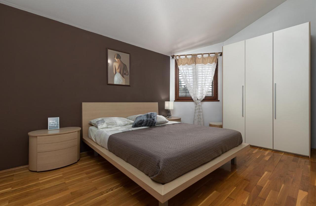 Biba Lux Apartment Porec Exterior photo